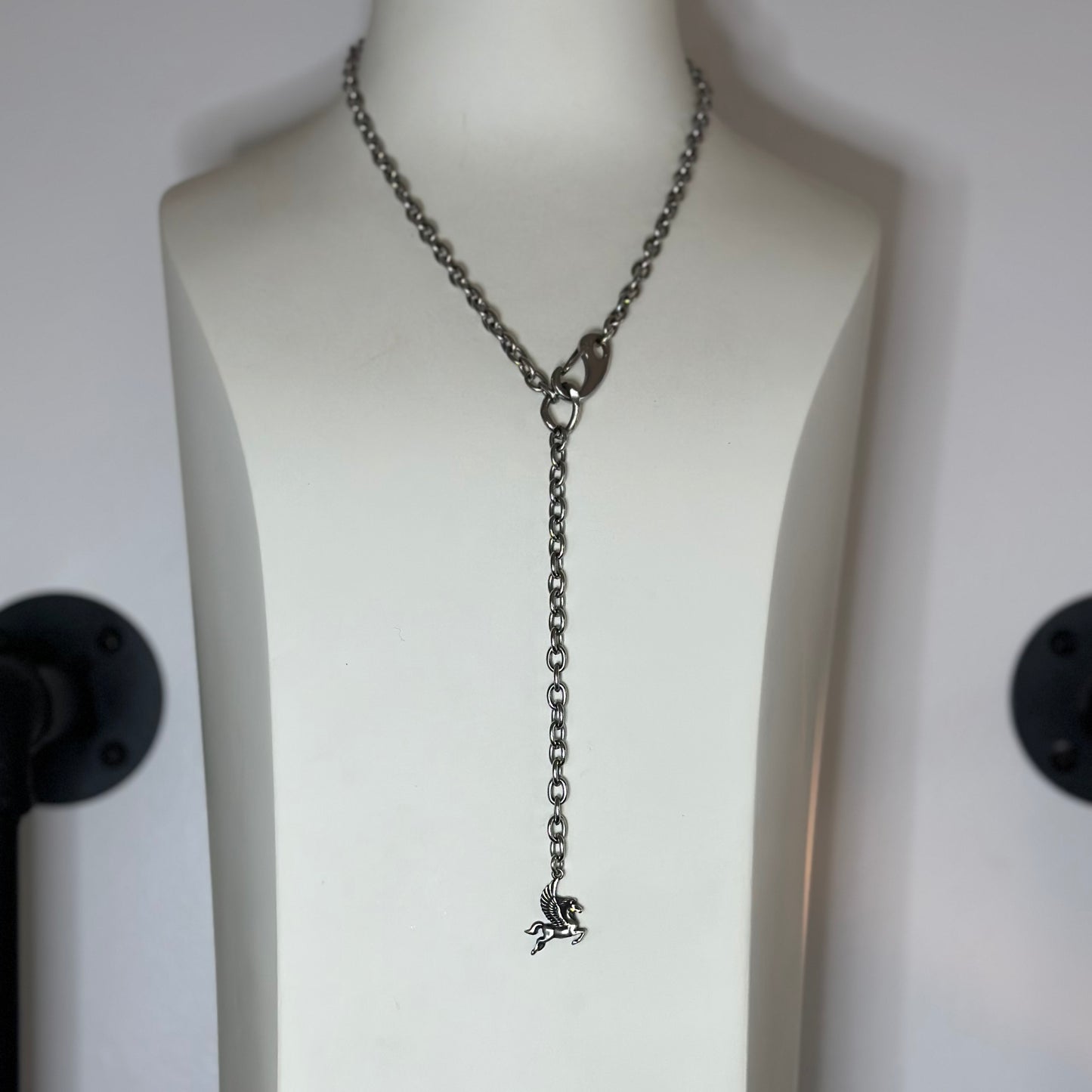 Pegasus Lariat