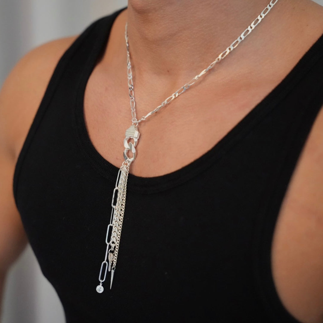 Valencia Lariat